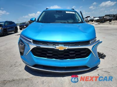 Piąte zdjęcie samochodu w środku: 2026 CHEVROLET TRAX 1LT VIN:KL77LHEP5TC059507 - miniatura
