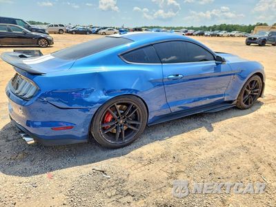 Trzecie zdjęcie samochodu z tyłu: 2021 FORD MUSTANG SHELBY GT500 VIN:1FA6P8SJ8M5502733 - miniatura