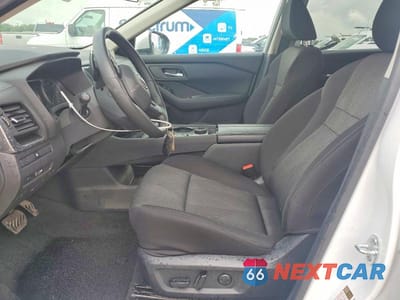 Zdjęcie 7 z 12 samochodu: 2025 NISSAN ROGUE SV VIN:5N1BT3BB2SC763747 - miniatura