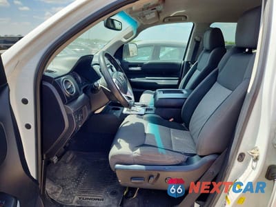Zdjęcie 7 z 12 samochodu: 2016 TOYOTA TUNDRA CREWMAX SR5 VIN:5TFEY5F11GX199234 - miniatura