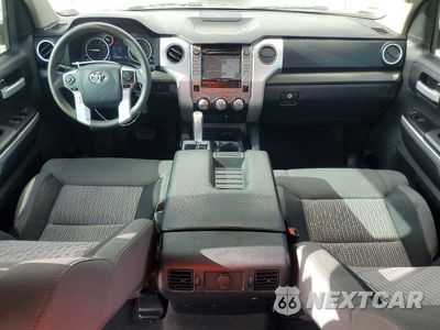 Zdjęcie 8 z 12 samochodu: 2016 TOYOTA TUNDRA CREWMAX SR5 VIN:5TFEM5F12GX105566 - miniatura