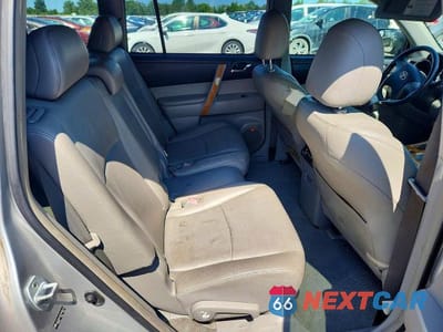 Zdjęcie 11 z 13 samochodu: 2009 TOYOTA HIGHLANDER HYBRID LIMITED VIN:JTEEW44AX92034216 - miniatura