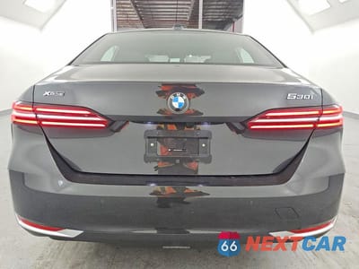 Zdjęcie 6 z 12 samochodu: 2025 BMW 530 XI VIN:WBA53FJ0XSCU81310 - miniatura