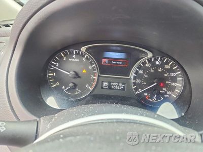Zdjęcie 9 z 12 samochodu: 2015 NISSAN ALTIMA 2.5 S VIN:1N4AL3AP7FC103731 - miniatura