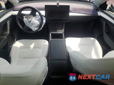 Zdjęcie 8 z 13 samochodu: 2024 TESLA MODEL Y VIN:7SAYGAEEXRF202774 - miniatura