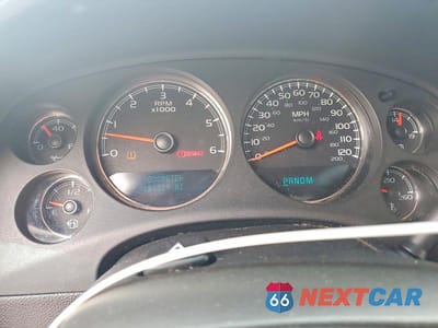Zdjęcie 9 z 13 samochodu: 2008 GMC YUKON XL DENALI VIN:1GKFK66898J105831 - miniatura