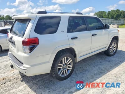 Trzecie zdjęcie samochodu z tyłu: 2011 TOYOTA 4RUNNER SR5 VIN:JTEZU5JR0B5024726 - miniatura