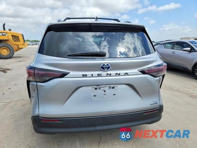 Zdjęcie 6 z 13 samochodu: 2023 TOYOTA SIENNA XLE VIN:5TDJRKEC6PS171965 - miniatura