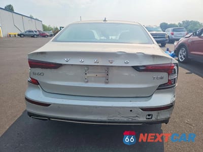 Zdjęcie 6 z 12 samochodu: 2019 VOLVO S60 T5 INSCRIPTION VIN:7JR102FL2KG016861 - miniatura