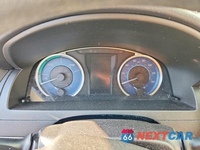 Zdjęcie 9 z 12 samochodu: 2017 TOYOTA CAMRY HYBRID LE VIN:4T1BD1FK8HU201771 - miniatura