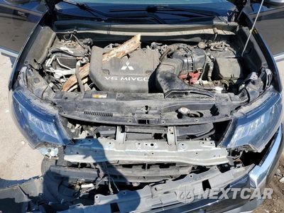 Zdjęcie 12 z 13 samochodu: 2019 MITSUBISHI OUTLANDER GT VIN:JA4JZ4AXXKJ001385 - miniatura