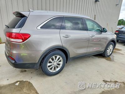 Trzecie zdjęcie samochodu z tyłu: 2016 KIA SORENTO LX VIN:5XYPGDA39GG042861 - miniatura