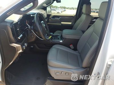Zdjęcie 7 z 12 samochodu: 2024 GMC SIERRA K1500 SLT VIN:3GTUUDED7RG119231 - miniatura