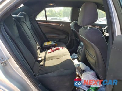 Zdjęcie 10 z 12 samochodu: 2012 CHRYSLER 300 VIN:2C3CCAAG6CH116717 - miniatura