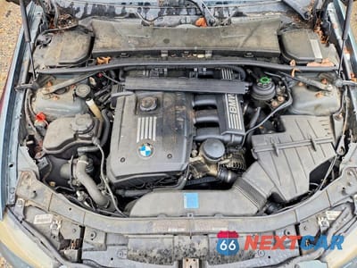 Zdjęcie 11 z 12 samochodu: 2010 BMW 328 XI SULEV VIN:WBAPK5C50AA647679 - miniatura