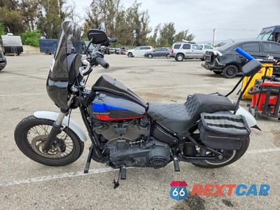 Trzecie zdjęcie samochodu z tyłu: 2021 HARLEY-DAVIDSON FXBBS VIN:1HD1YYK24MB015233 - miniatura