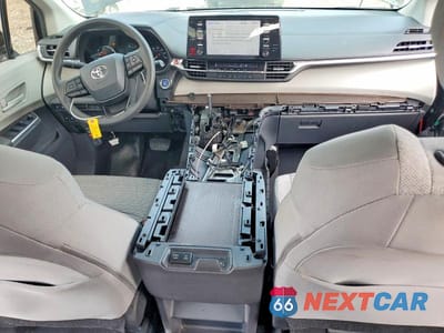 Zdjęcie 8 z 14 samochodu: 2022 TOYOTA SIENNA LE VIN:5TDKRKEC1NS093337 - miniatura