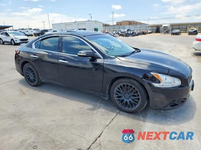 Czwarte zdjęcie samochodu z boku: 2011 NISSAN MAXIMA 3.5 S VIN:1N4AA5AP4BC855432 - miniatura