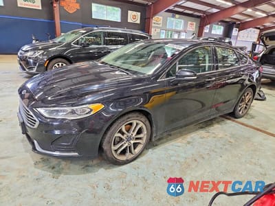 2020 FORD FUSION SEL 3FA6P0CDXLR191957 - główne zdjęcie licytacji z USA - miniatura