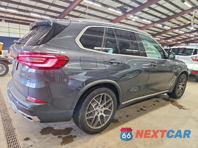 Trzecie zdjęcie samochodu z tyłu: 2019 BMW X5 XDRIVE40I VIN:5UXCR6C59KLL31284 - miniatura