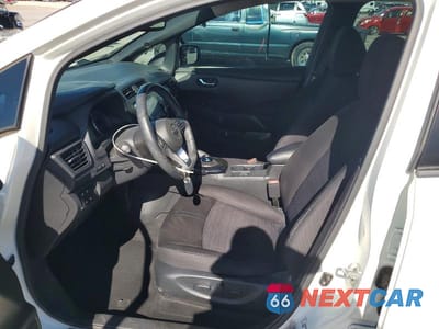 Zdjęcie 7 z 12 samochodu: 2020 NISSAN LEAF SV VIN:1N4AZ1CP9LC309449 - miniatura