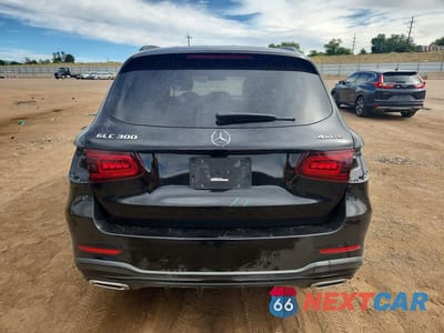 Zdjęcie 6 z 12 samochodu: 2021 MERCEDES-BENZ GLC 300 4MATIC VIN:W1N0G8EB5MF900568 - miniatura