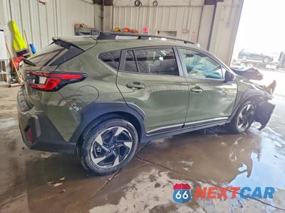 Trzecie zdjęcie samochodu z tyłu: 2026 SUBARU CROSSTREK LIMITED VIN:4S4GUHL68T3731890 - miniatura