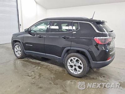 Drugie zdjęcie samochodu z przodu: 2025 JEEP COMPASS LATITUDE VIN:3C4NJDBN4ST575839 - miniatura
