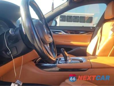 Zdjęcie 9 z 11 samochodu: 2020 BMW 740 XI VIN:WBA7T4C01LGF97132 - miniatura