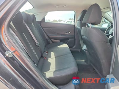 Zdjęcie 10 z 12 samochodu: 2022 HYUNDAI ELANTRA SEL VIN:5NPLM4AG8NH064933 - miniatura