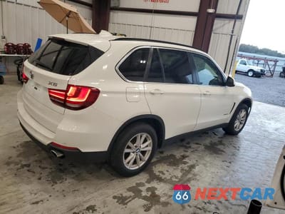 Trzecie zdjęcie samochodu z tyłu: 2014 BMW X5 SDRIVE35I VIN:5UXKR2C54E0C01958 - miniatura