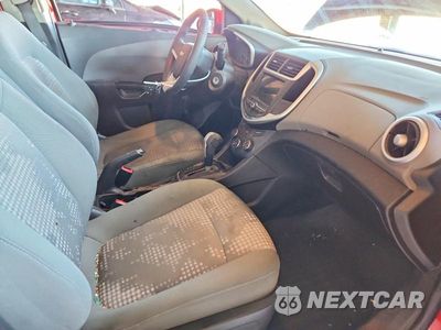 Zdjęcie 7 z 12 samochodu: 2018 CHEVROLET SONIC LS VIN:1G1JB5SH6J4110617 - miniatura