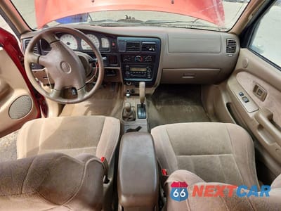 Zdjęcie 8 z 13 samochodu: 2001 TOYOTA TACOMA DOUBLE CAB VIN:5TEHN72N51Z767690 - miniatura