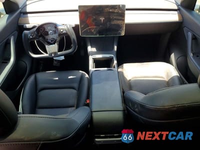 Zdjęcie 8 z 13 samochodu: 2022 TESLA MODEL Y VIN:7SAYGDEE2NF445815 - miniatura