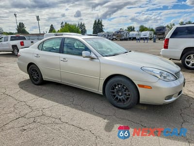 Czwarte zdjęcie samochodu z boku: 2004 LEXUS ES 330 VIN:JTHBA30G940009661 - miniatura