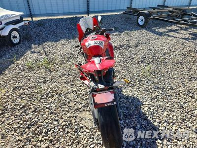 Czwarte zdjęcie samochodu z boku: 2026 DUCATI PANIGALE V4 VIN:ZDMDAG6WXTB007974 - miniatura