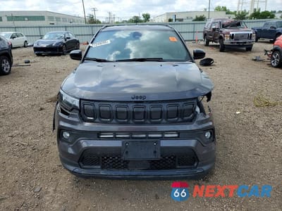 Piąte zdjęcie samochodu w środku: 2022 JEEP COMPASS LATITUDE VIN:3C4NJCBB6NT198273 - miniatura