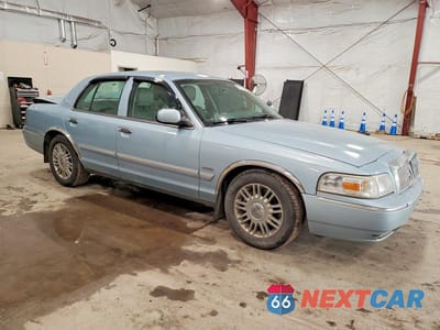 Czwarte zdjęcie samochodu z boku: 2009 MERCURY GRAND MARQUIS LS VIN:2MEHM75V59X625267 - miniatura