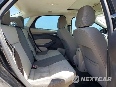 Zdjęcie 10 z 12 samochodu: 2014 FORD FOCUS SE VIN:1FADP3F27EL287825 - miniatura