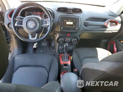 Zdjęcie 8 z 13 samochodu: 2016 JEEP RENEGADE TRAILHAWK VIN:ZACCJBCT8GPE10867 - miniatura