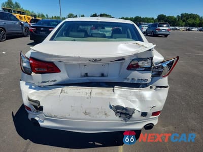 Zdjęcie 6 z 12 samochodu: 2008 LEXUS IS 250 VIN:JTHCK262382026974 - miniatura