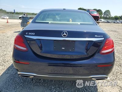 Zdjęcie 6 z 12 samochodu: 2017 MERCEDES-BENZ E 300 4MATIC VIN:WDDZF4KB0HA212498 - miniatura