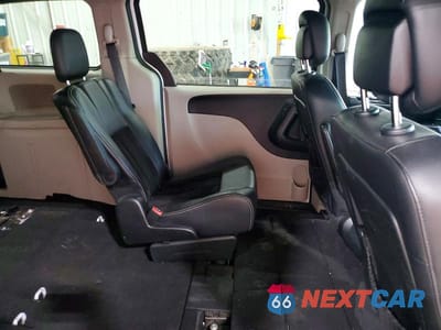 Zdjęcie 11 z 13 samochodu: 2017 DODGE GRAND CARAVAN SXT VIN:2C4RDGCG8HR783356 - miniatura