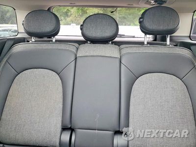 Zdjęcie 10 z 13 samochodu: 2023 MINI COOPER S COUNTRYMAN ALL4 VIN:WMZ83BR01P3R24917 - miniatura