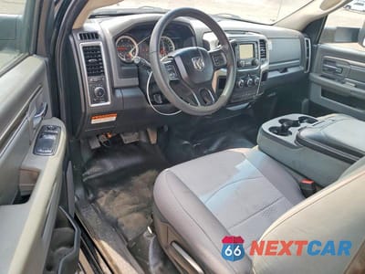Zdjęcie 8 z 12 samochodu: 2018 RAM 5500 VIN:3C7WRMDL9JG335463 - miniatura