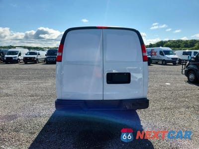 Zdjęcie 6 z 12 samochodu: 2022 CHEVROLET EXPRESS G2500 VIN:1GCWGAFP2N1167882 - miniatura