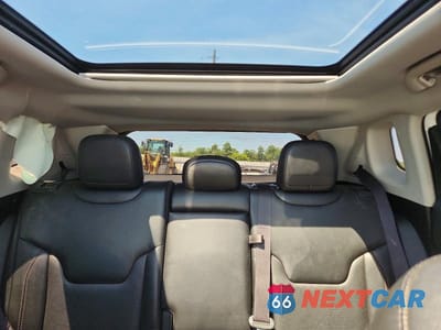 Zdjęcie 10 z 13 samochodu: 2022 JEEP COMPASS LATITUDE LUX VIN:3C4NJDFB5NT169797 - miniatura