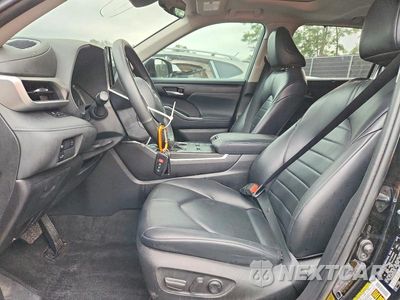 Zdjęcie 7 z 13 samochodu: 2023 TOYOTA HIGHLANDER XLE VIN:5TDKDRAH4PS029711 - miniatura