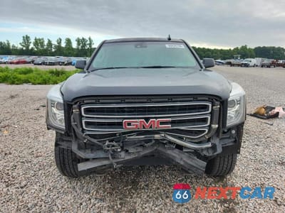Piąte zdjęcie samochodu w środku: 2017 GMC YUKON SLT VIN:1GKS2BKCXHR359194 - miniatura