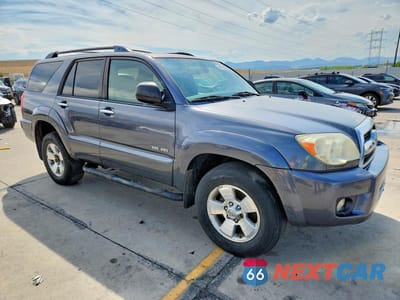 Czwarte zdjęcie samochodu z boku: 2008 TOYOTA 4RUNNER SR5 VIN:JTEBU14R78K010712 - miniatura